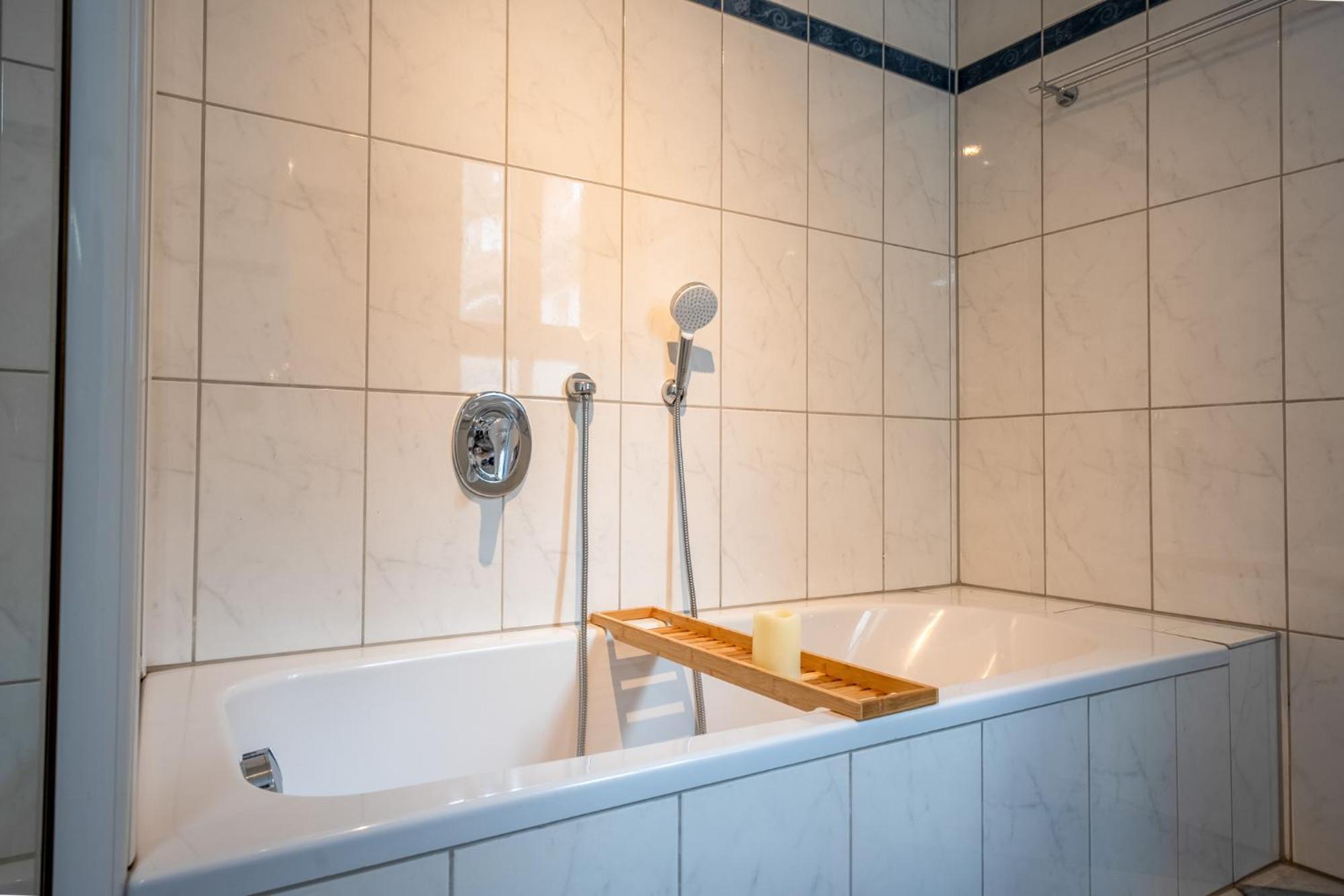 Schlossberg Residences - Markplatz City-Apartment Weinheim Ngoại thất bức ảnh