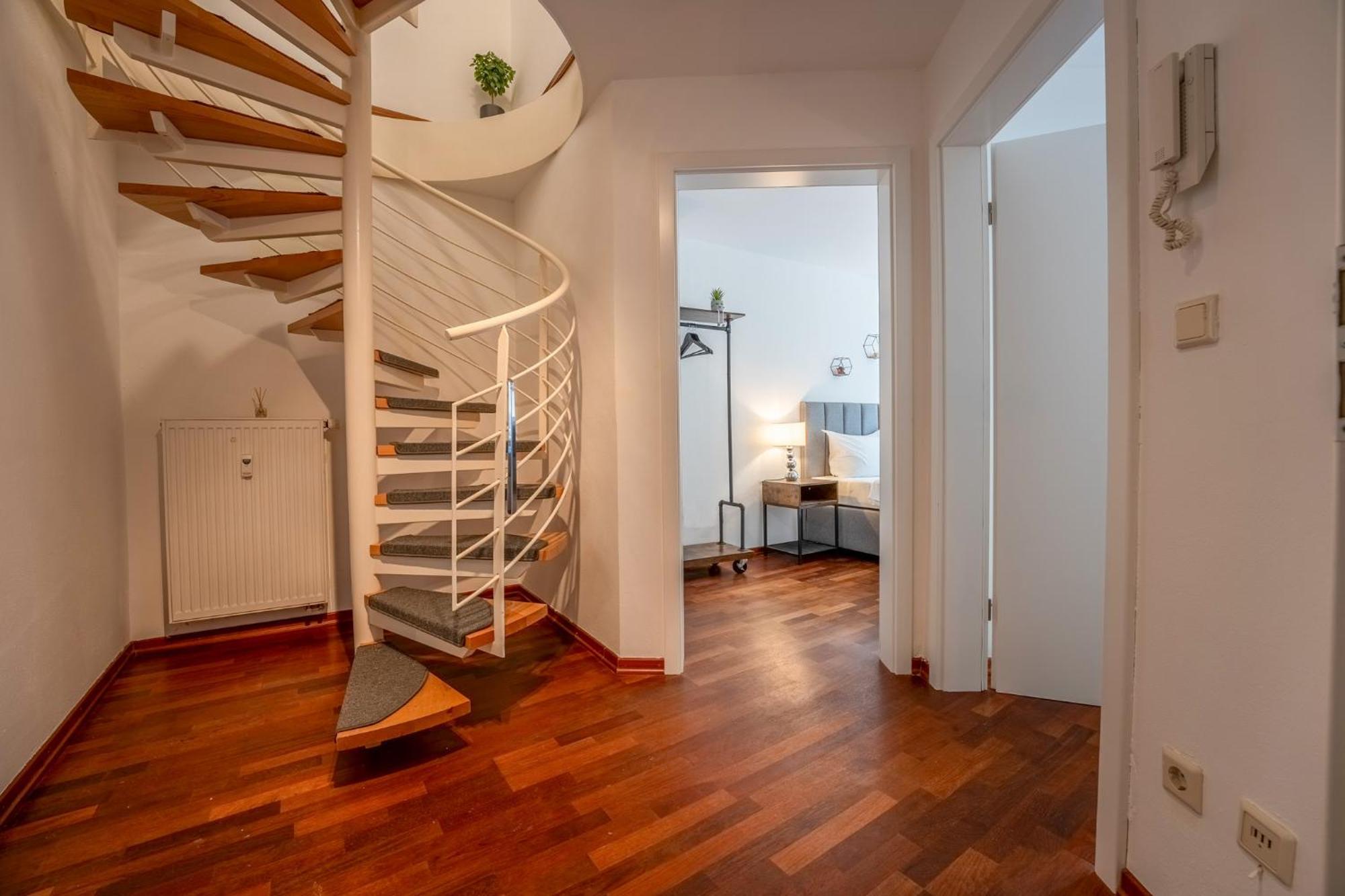 Schlossberg Residences - Markplatz City-Apartment Weinheim Ngoại thất bức ảnh